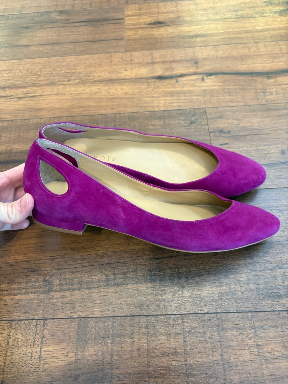 Talbots Purple Magneta Suede Leather Cut Out Pointed Toe Flats Women SZ 7.5